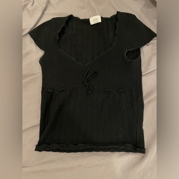 Aritzia Wilfred Soloist Shortsleeve Sweater - Picture 2 of 4